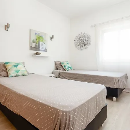 Appartement Front At Da Rocha